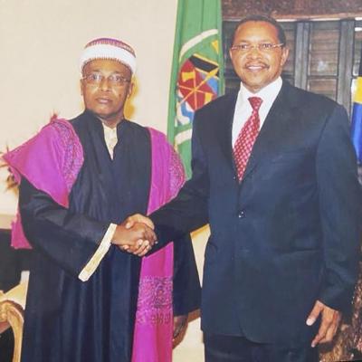 Comoros Emba 8